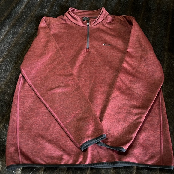 Men’s Oakley 1/4 Zip Pullover❤️ - Picture 2 of 9